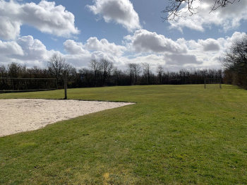 1. Sportplatz