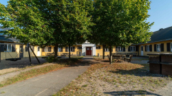Terrassenbilder vom Selbstversorgerhaus 03453102 Gruppenhaus BOGENSHOLMLEJREN in Dänemark 8400 Ebeltoft f�r Jugendfreizeiten