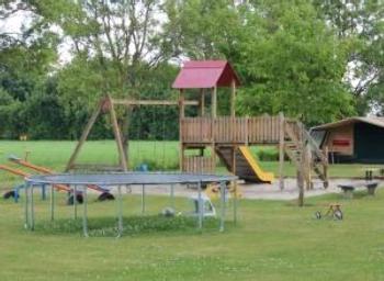 1. Spielplatz