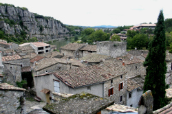 Bilder vom Gel&auml;nde vom Selbstversorgerhaus 00339101 ZEBU<sup>®</sup>-Dorf FRANKREICH ARDÈCHE  - M - in Frankreich 07150 Salvadas f&uuml;r Familienfreizeiten