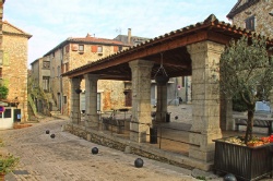 Bilder vom Gel&auml;nde vom Selbstversorgerhaus 00339101 ZEBU<sup>®</sup>-Dorf FRANKREICH ARDÈCHE  - M - in Frankreich 07150 Salvadas f&uuml;r Familienfreizeiten