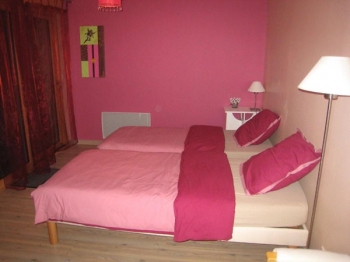 2. Schlafzimmer