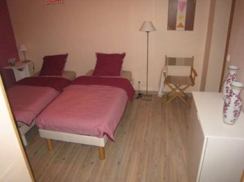 4. Schlafzimmer