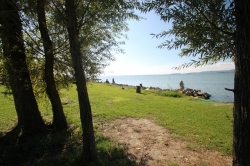 Bilder vom Gel&auml;nde vom Selbstversorgerhaus 09399100 Gruppenhaus La Casa sul Lago in Italien I-06063 PG Torricella de Magione f&uuml;r Familienfreizeiten