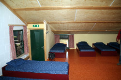 Schlafzimmerbilder vom Gruppenhaus 03316987 Gruppenunterkunft ZWALM in D�nemark 6987 Giesbeek f�r Gruppenfreizeiten