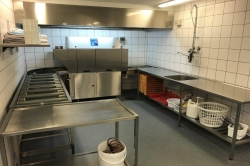 Küchenbilder von der Gruppenunterkunft 03453471 REJSBY EUROPÆISKE Efterskole in Dänemark 6780 Skœrbœk für Familienfreizeiten