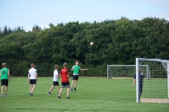 1. Sportplatz