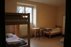 Schlafzimmerbilder vom Gruppenhaus 05335445 Gruppenhaus DUNIERE SUR EYRIEUX  in D�nemark 07360 Dunière-sur-Eyrieux f�r Gruppenfreizeiten