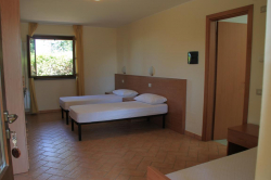 Schlafzimmerbilder vom Gruppenhaus 05395444 Borgo San Fortunato in D�nemark 06081 Assisi f�r Gruppenfreizeiten