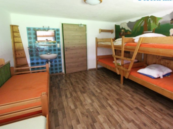 2. Schlafzimmer