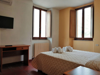 1. Schlafzimmer