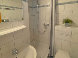 Sanit�rbilder von der Gruppenunterkunft 07437020 Gruppenhaus Kössen in D�nemark 6345 Kössen f�r Sommerfreizeiten
