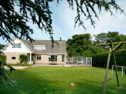 Terrassenbilder vom Selbstversorgerhaus 03314327 Gruppenhaus KERSENBOOM in Niederlande 4328  Burgh-Haamstede f&uuml;r Jugendfreizeiten