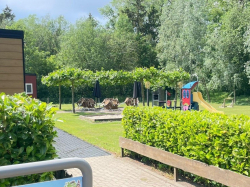 Terrassenbilder vom Selbstversorgerhaus 03318321 Gruppenhaus ZUIDERZEE in D�nemark 8321 NC Urk f�r Jugendfreizeiten