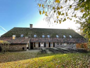 Aussenansicht vom Gruppenhaus 03315712 Gruppenhaus DE VAARSEL in Niederlande 5712 LM Someren für Gruppenfreizeiten Aussenansicht vom Gruppenhaus 03315712 Gruppenhaus DE VAARSEL in Niederlande 5712 LM Someren für Gruppenfreizeiten