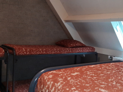 Schlafzimmerbilder vom Gruppenhaus 03315712 Gruppenhaus DE VAARSEL in Niederlande 5712 LM Someren f&uuml;r Gruppenfreizeiten