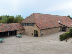 Bilder der Sporthalle vom Selbstversorgerhaus 03315712 Gruppenhaus DE VAARSEL in Niederlande 5712 LM Someren f&uuml;r Gruppenreisen