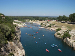 Bilder von Ausfl&uuml;gen vom Ferienhaus f&uuml;r Gruppen 05335455 Gruppenhaus PONT-DU-GARD in Frankreich   f&uuml;r Familienfreizeiten