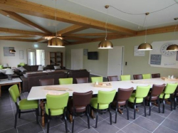 Bilder der Aufenthaltsr&auml;ume vom Gruppenhaus 03495996 Gruppenhaus ORKE II in Deutschland 59964 Medebach f&uuml;r Konfifreizeiten