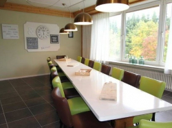 Bilder der Aufenthaltsr&auml;ume vom Gruppenhaus 03495996 Gruppenhaus ORKE II in Deutschland 59964 Medebach f&uuml;r Konfifreizeiten