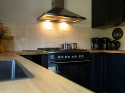 K�chenbilder von der Gruppenunterkunft 03317651 Gruppenhaus DRENTHE SCHUUR in D�nemark 7651 Tubbergen f�r Familienfreizeiten